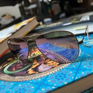 Ray-Ban Polarized Large Metal Aviator Sunglasses